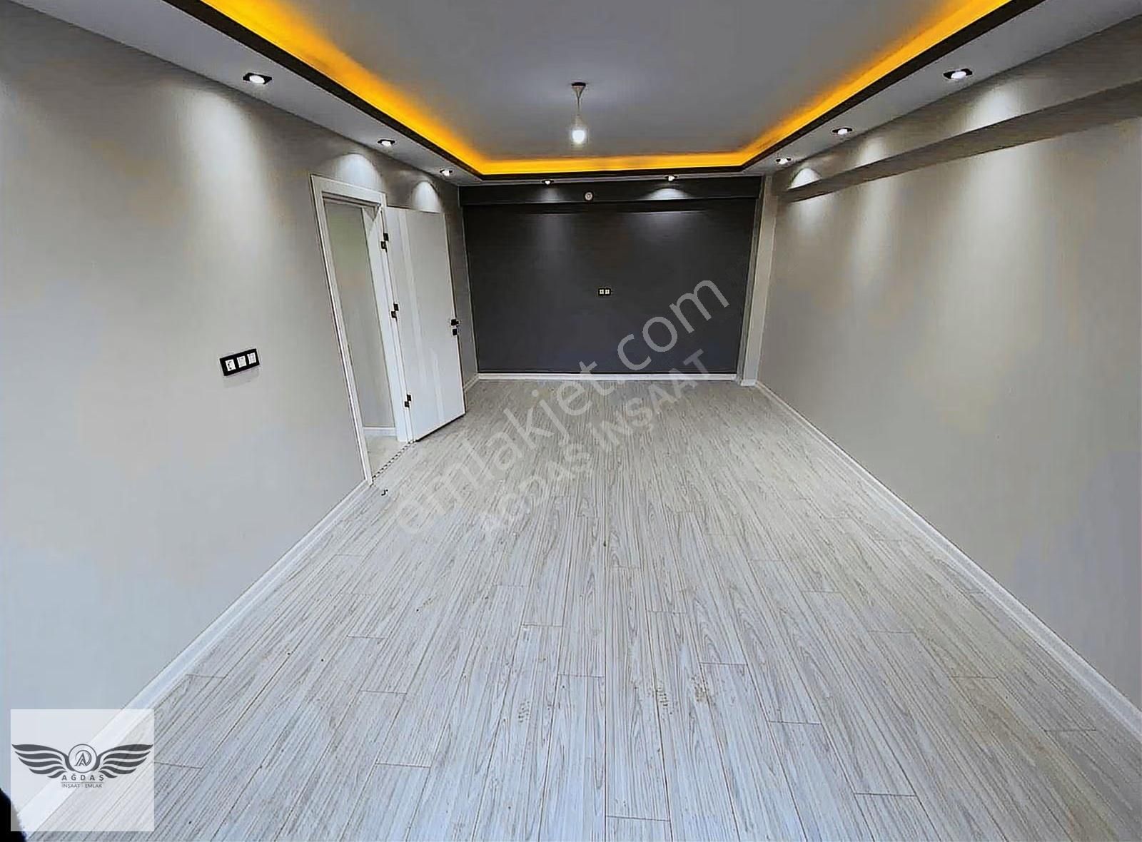 Merkezi Konumda 2+1 Yüksek Giriş Teras Balkonlu Sıfır - Görsel 7