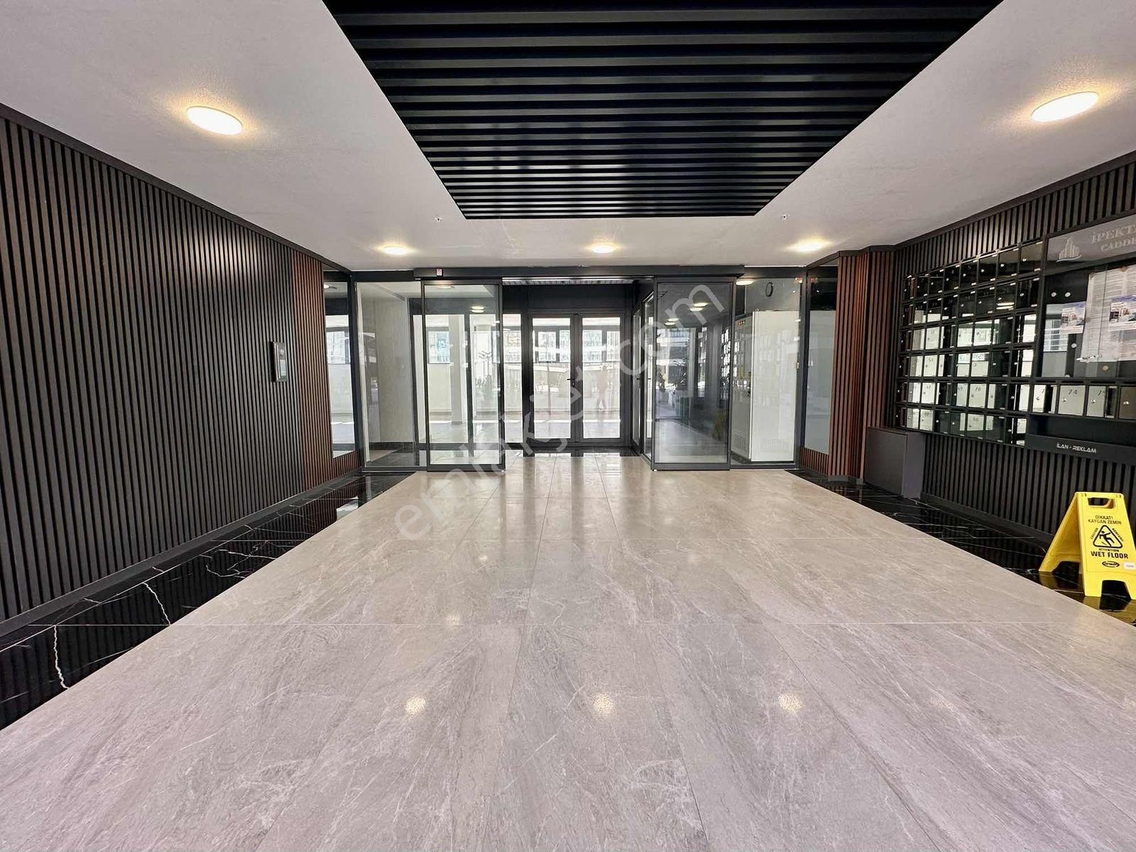 Redstone Castle Yenimahalle Çamlıca İpektaş Kiralık 1+1 Daire - Görsel 18