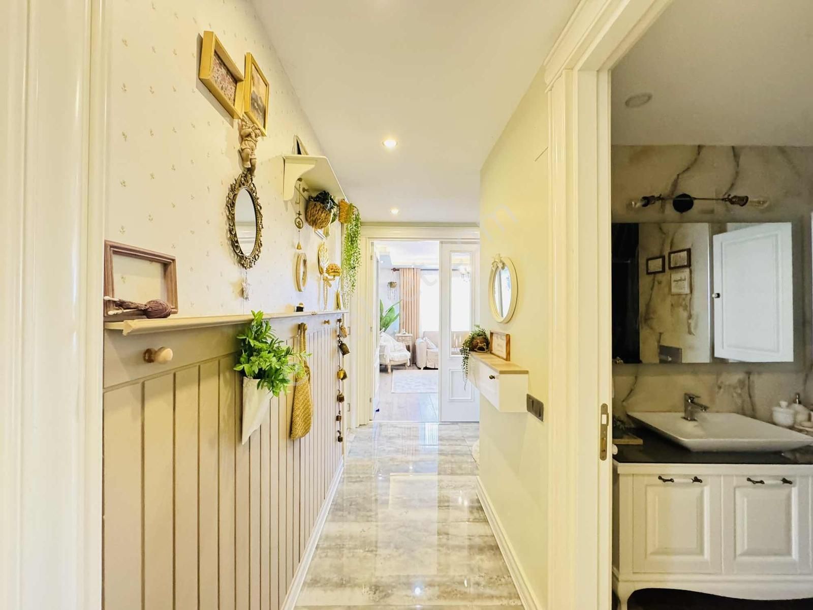 Metin Gayrimenkul'den Merkez Mah Site İçersinde 3+1 Fırsat Daire - Görsel 8