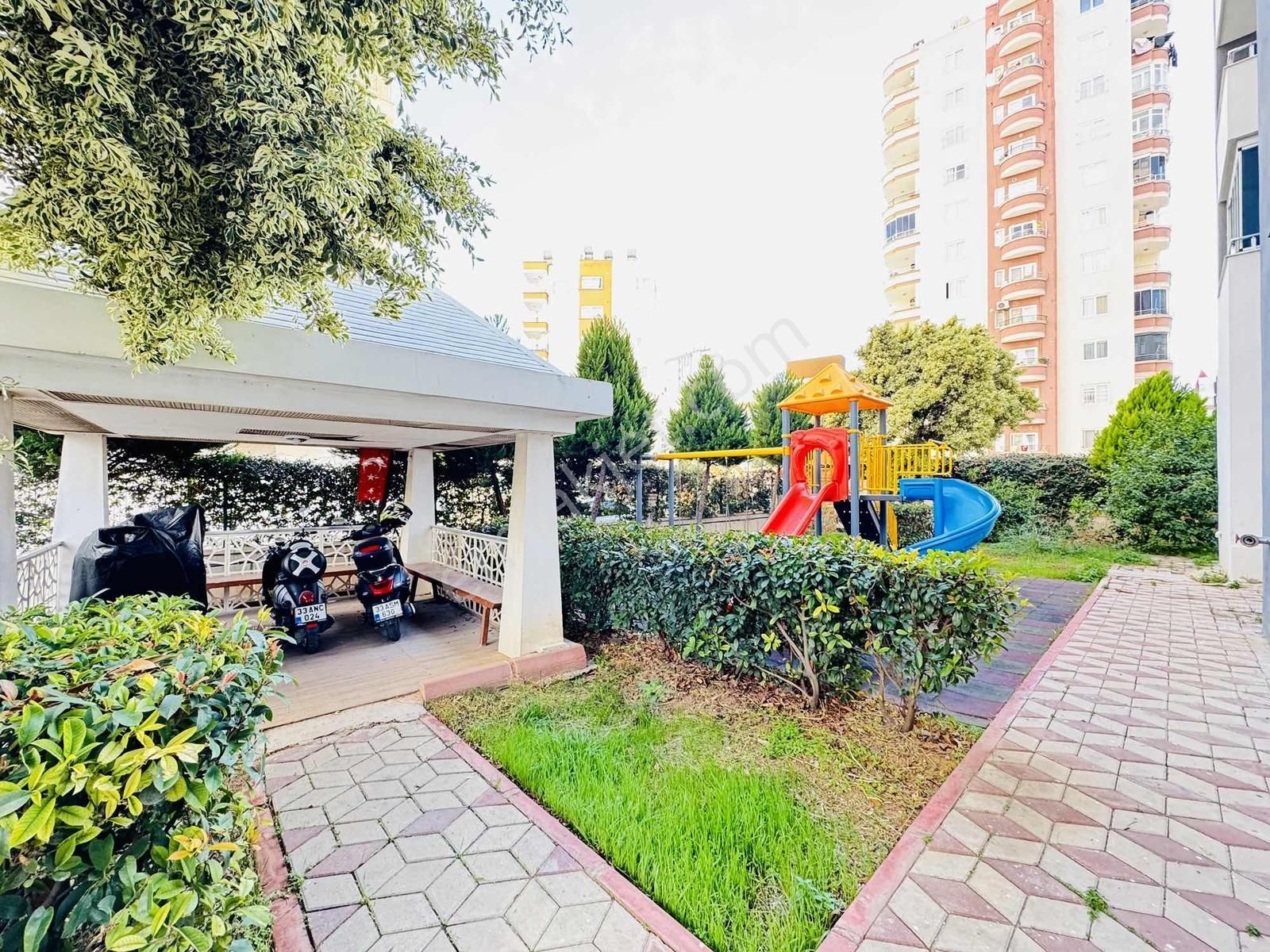 Metin Gayrimenkul'den Merkez Mah Site İçersinde 3+1 Fırsat Daire - Görsel 3