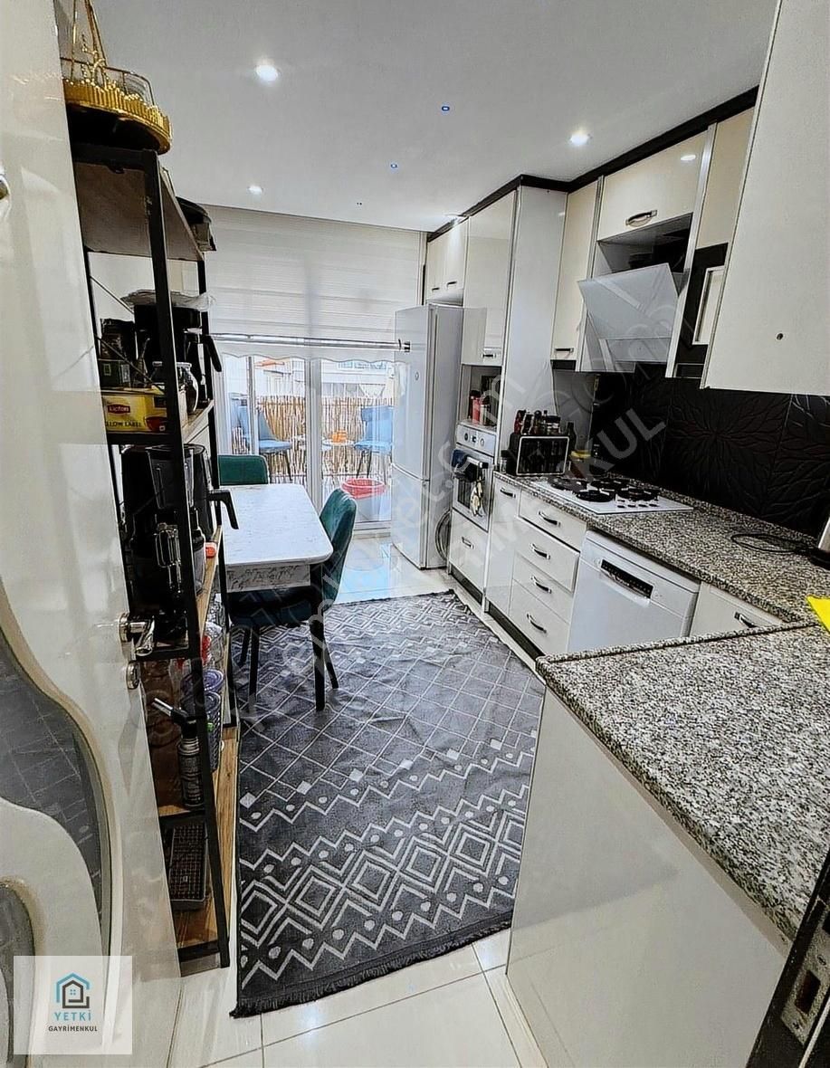 ️zeytinköy Mevkinde Bohem Konsept Eşyalı Satılık 2+1 Fırsatı - Görsel 14