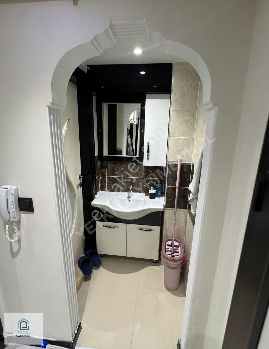 ️zeytinköy Mevkinde Bohem Konsept Eşyalı Satılık 2+1 Fırsatı - Görsel 2