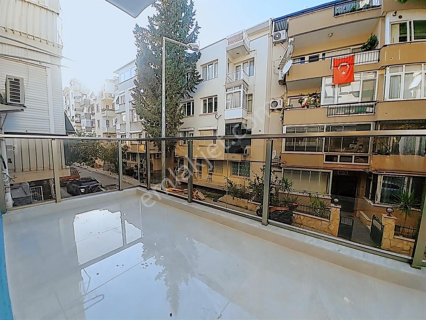 Güzelyalıda Sahile Çok Yakın Arakat İçi Sıfır Lüks Daire - Görsel 19