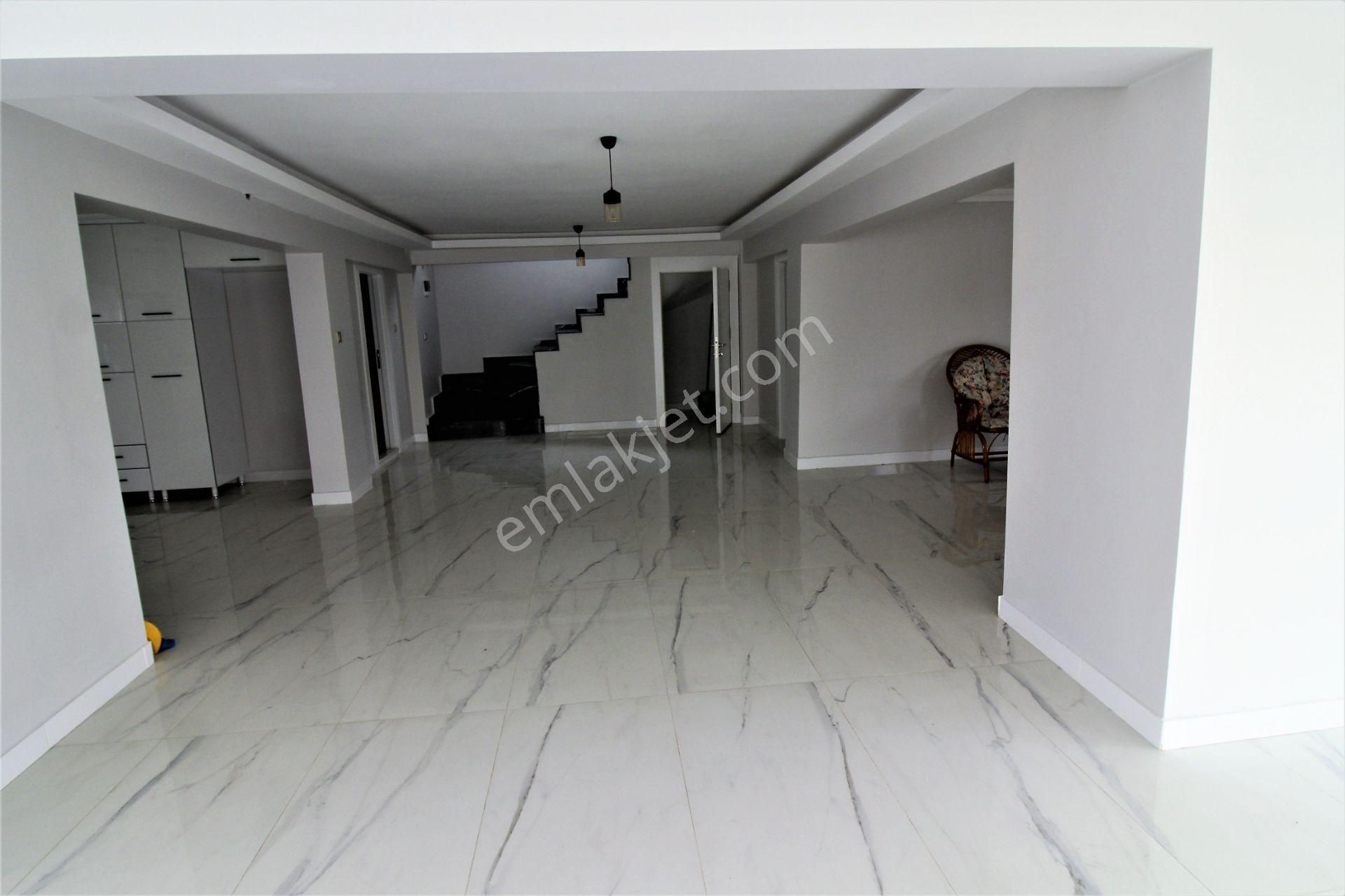 Kiralık Villa 5+2 470m2 Özlükent Sitesi Alacaatlı Yaşamkent - Görsel 17