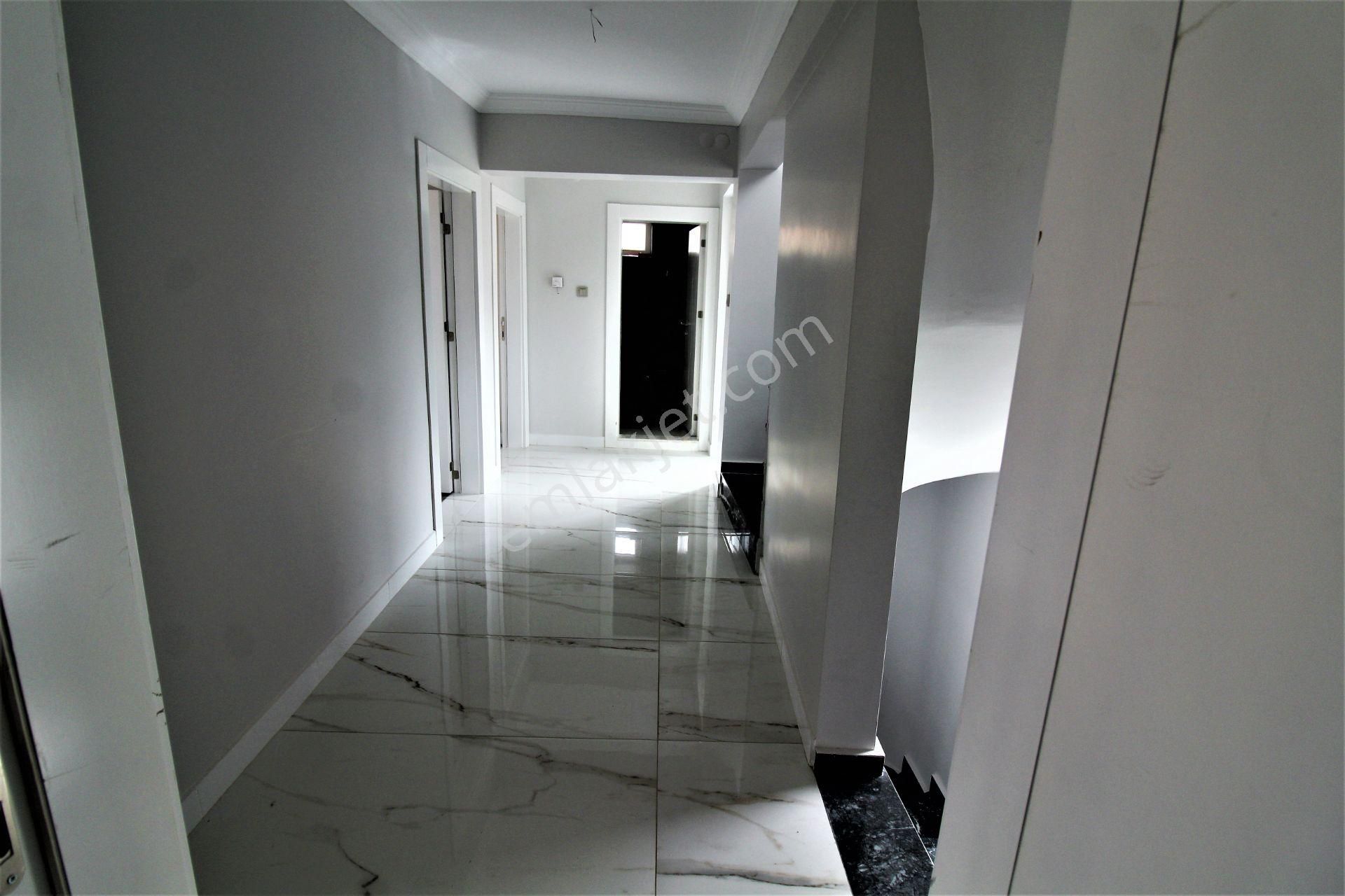 Kiralık Villa 5+2 470m2 Özlükent Sitesi Alacaatlı Yaşamkent - Görsel 27