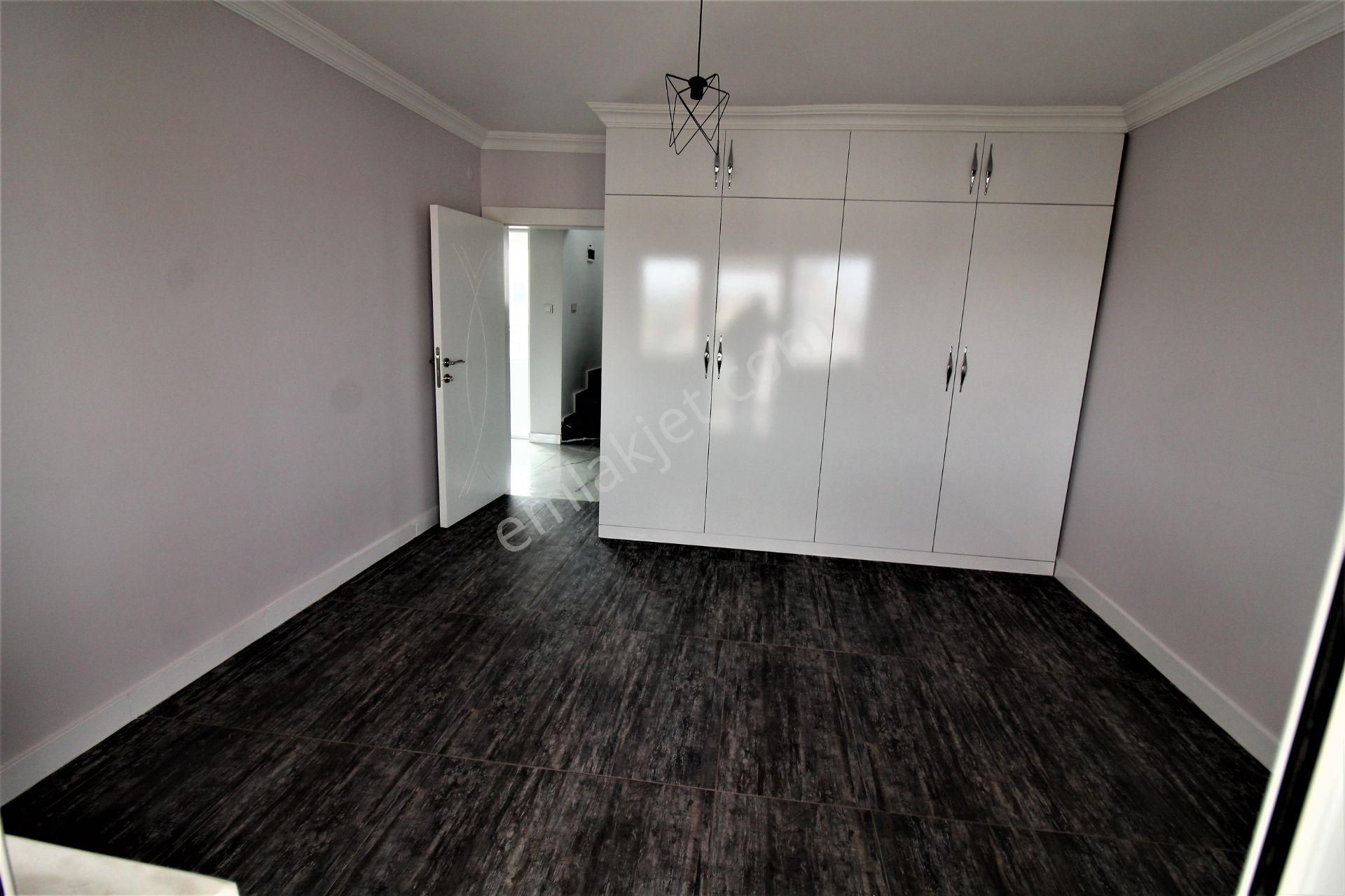 Kiralık Villa 5+2 470m2 Özlükent Sitesi Alacaatlı Yaşamkent - Görsel 31