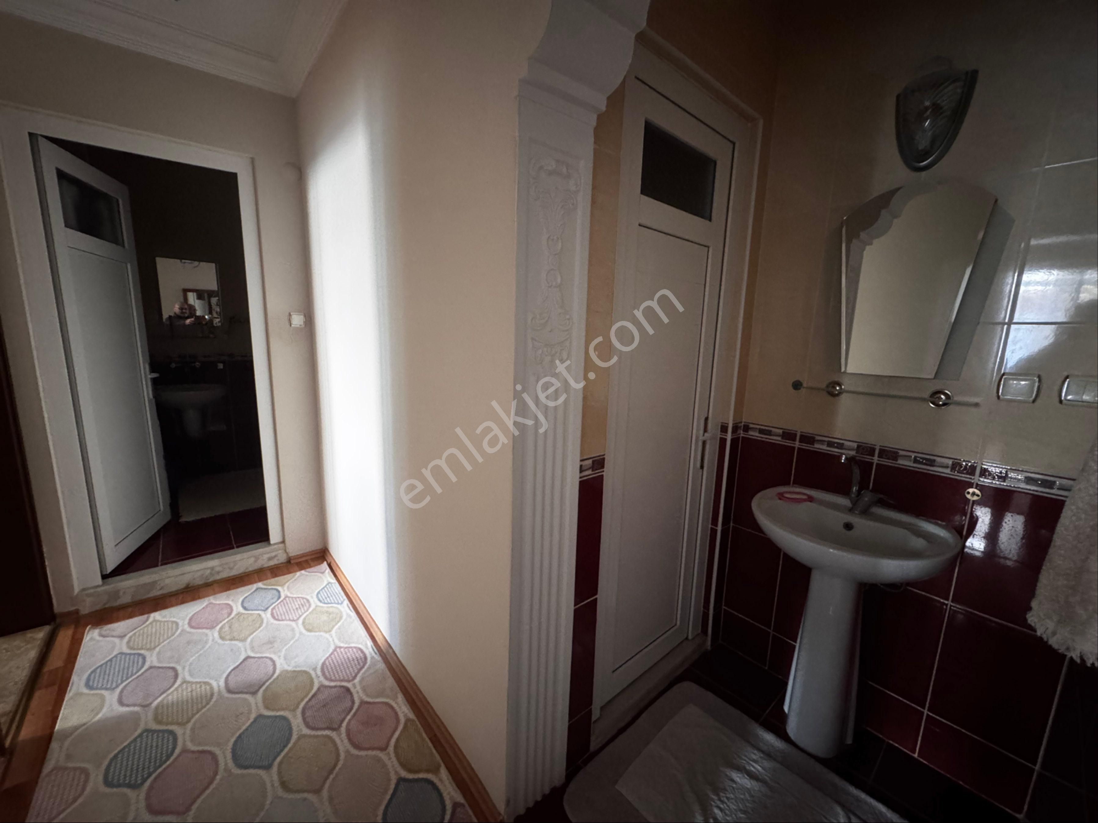 Berkay Emlaktan Aydoğdu Mahallesinde Komple Satılık - Görsel 13