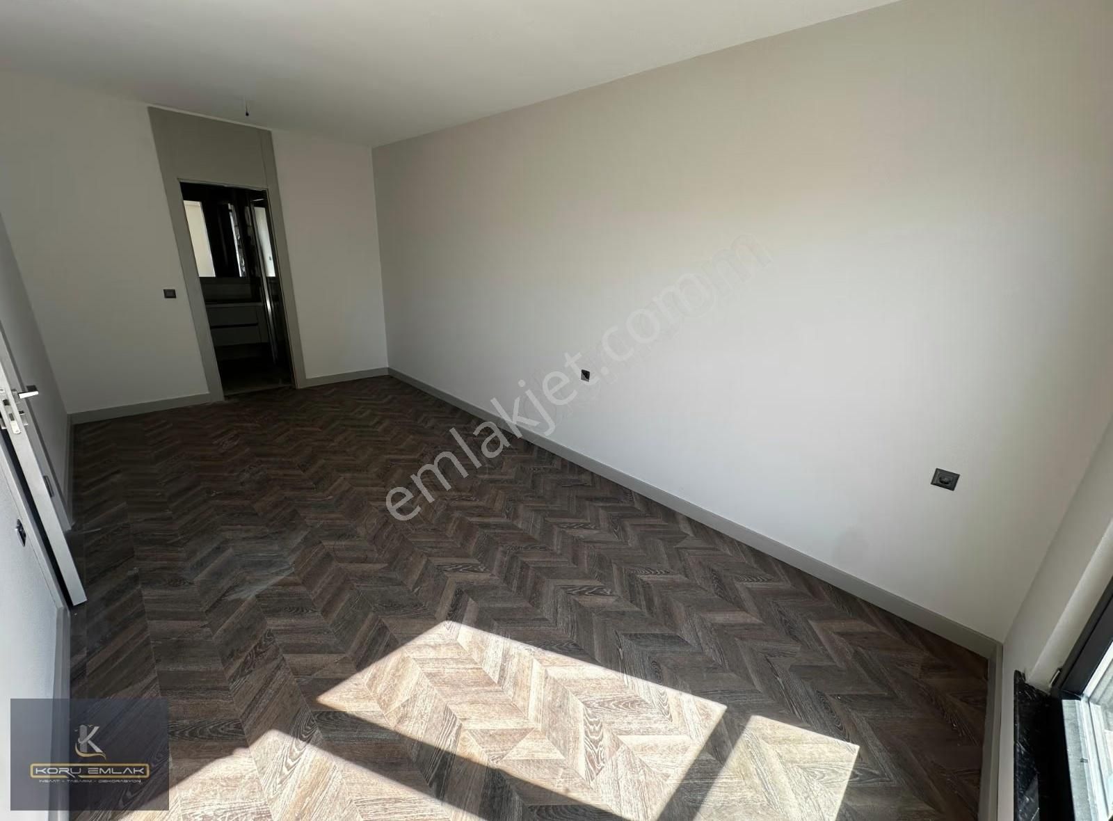 Ovacık ' Ta Bulvar Üzeri 3+2 Ada Mutfaklı Ultra Lüks Yapılı - Görsel 24