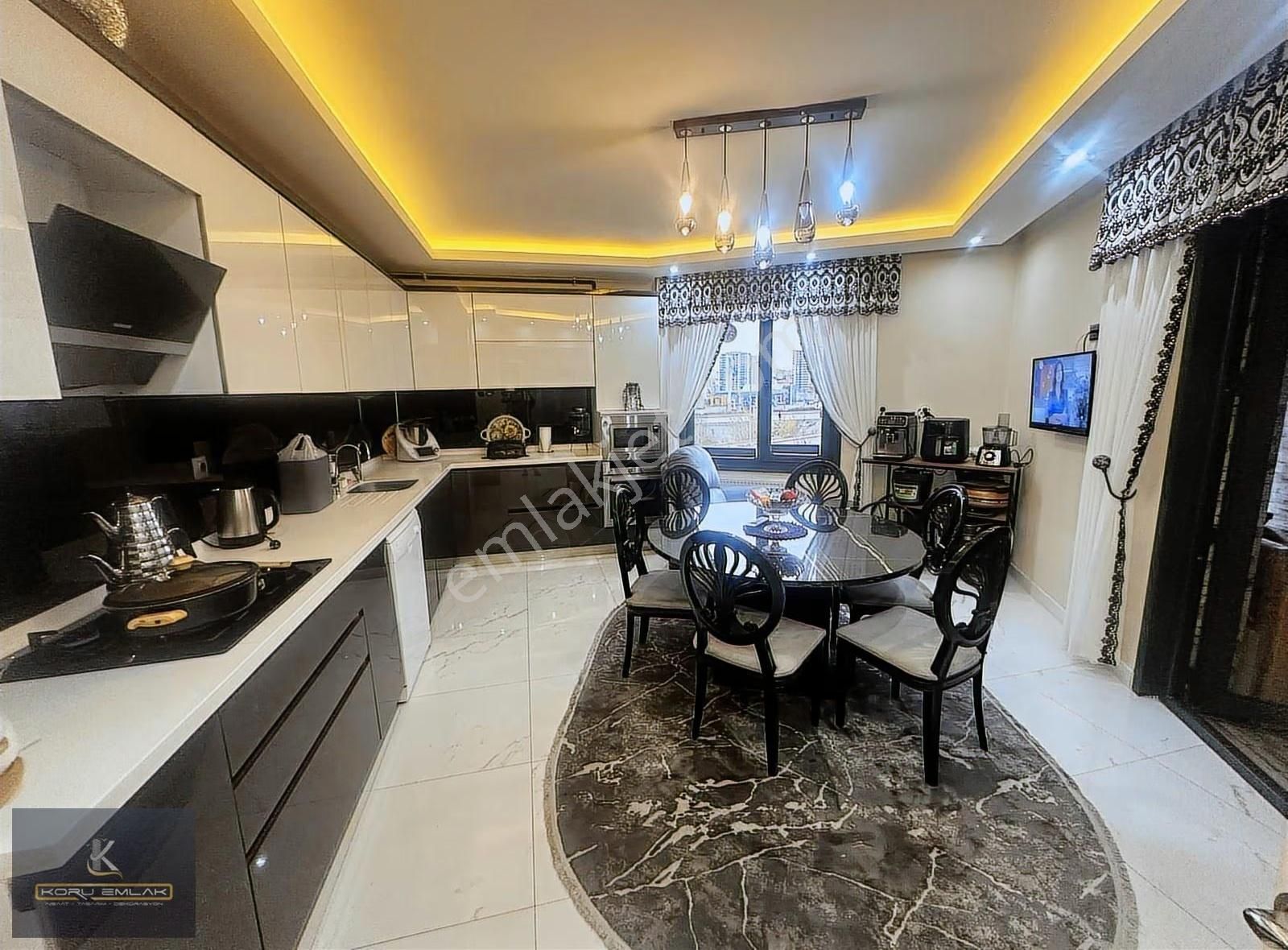 Ovacık Bulvar Üzeri Ultra Lüks Tasarımıyla Aranılan Daire - Görsel 18