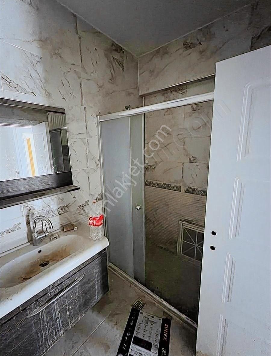 1 Nolu Beşirlide Sıfır Tadilatlı Cadde Üstü Fırsat 3+1 Daire - Görsel 5