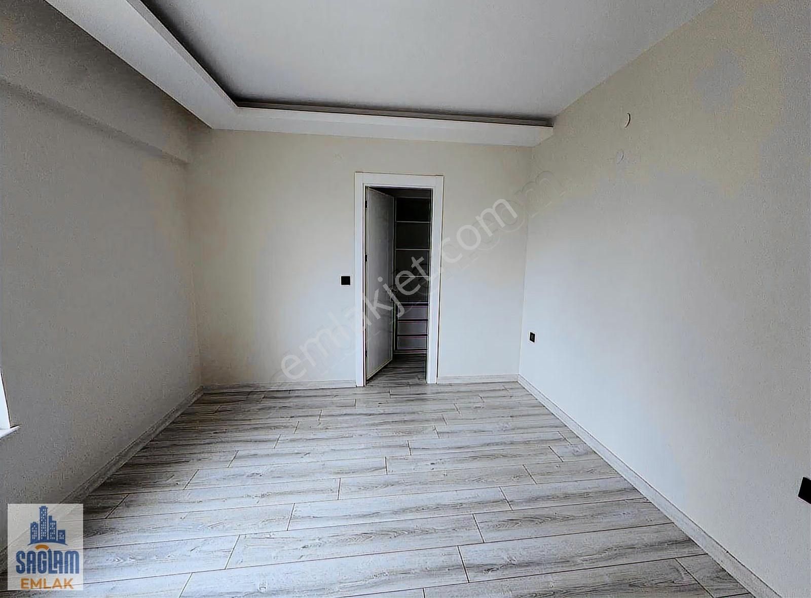 Sağlam Emlaktan Uydukent Selçukluda Satılık Lüks 4+1daire - Görsel 17