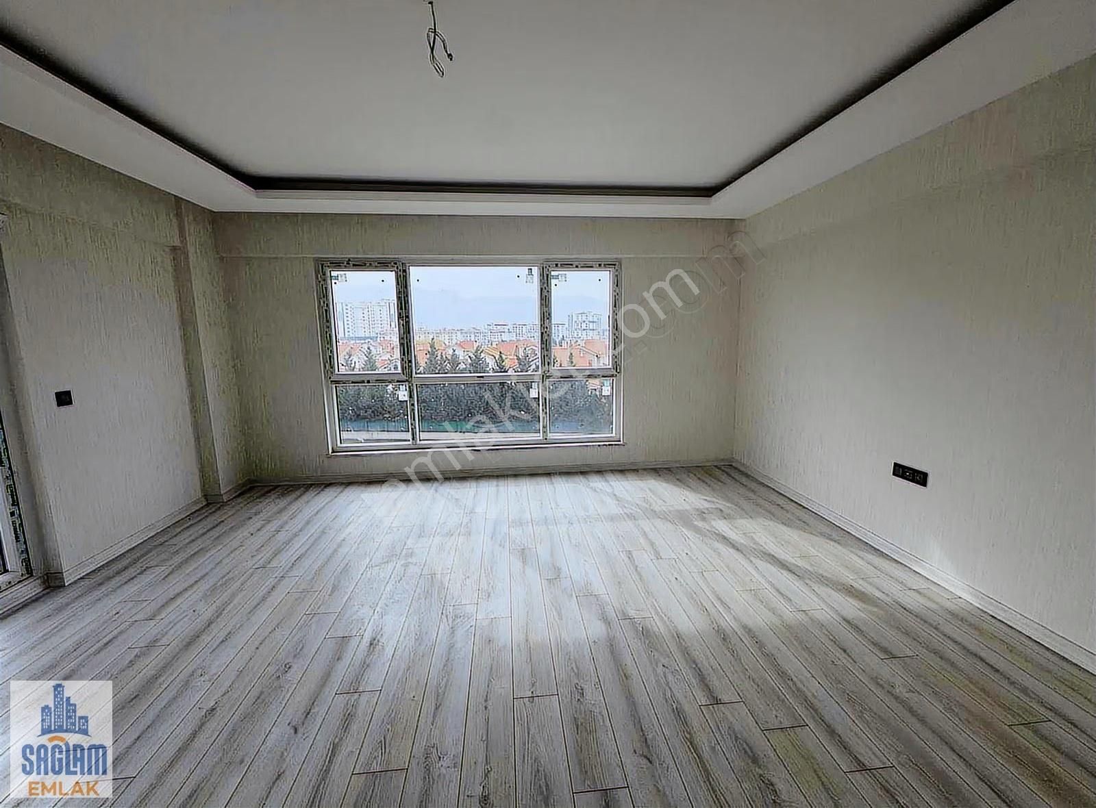 Sağlam Emlaktan Uydukent Selçukluda Satılık Lüks 4+1daire - Görsel 23