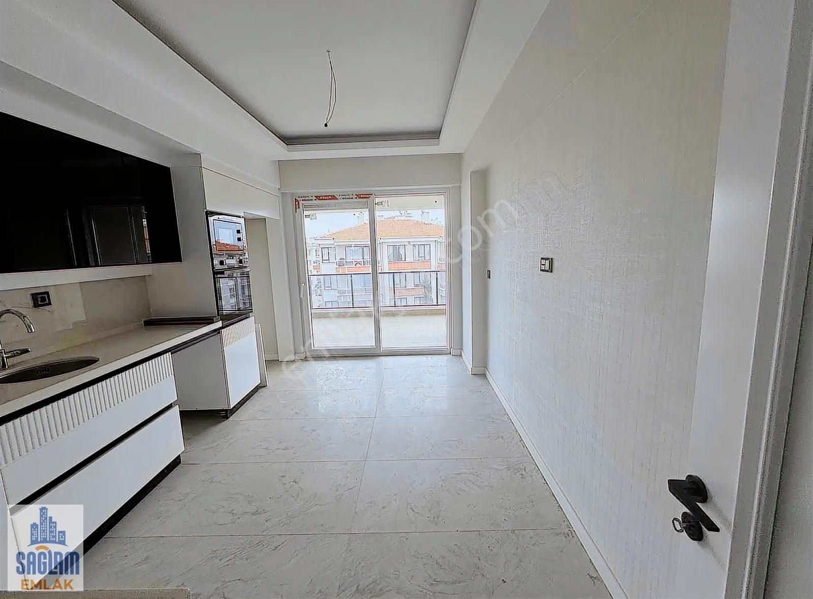 Sağlam Emlaktan Uydukent Selçukluda Satılık Lüks 4+1daire - Görsel 31