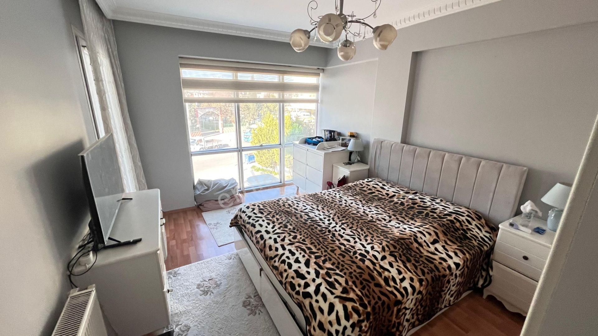 Buca Çamlıpınar Dostlar Sitesinde Satılık 3+1 Daire - Görsel 19