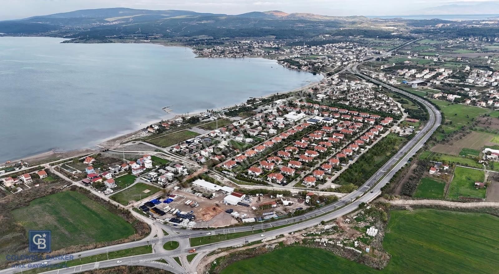 Urla İçmelerde Emsalsiz İmarlı Arsa - Görsel 6