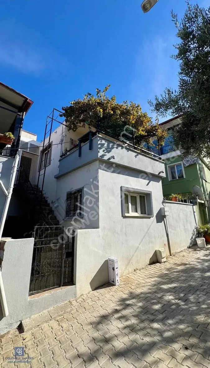 Urla Merkezde 2 Katlı Ev - Görsel 4