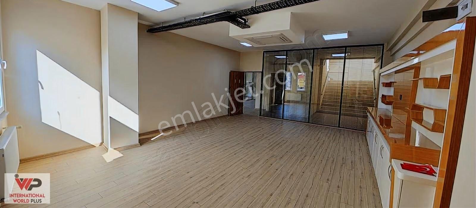Pendik Ankara Cad.üzerinde 1.080 M² Kapalı Alanlı Satılık Bina - Görsel 6
