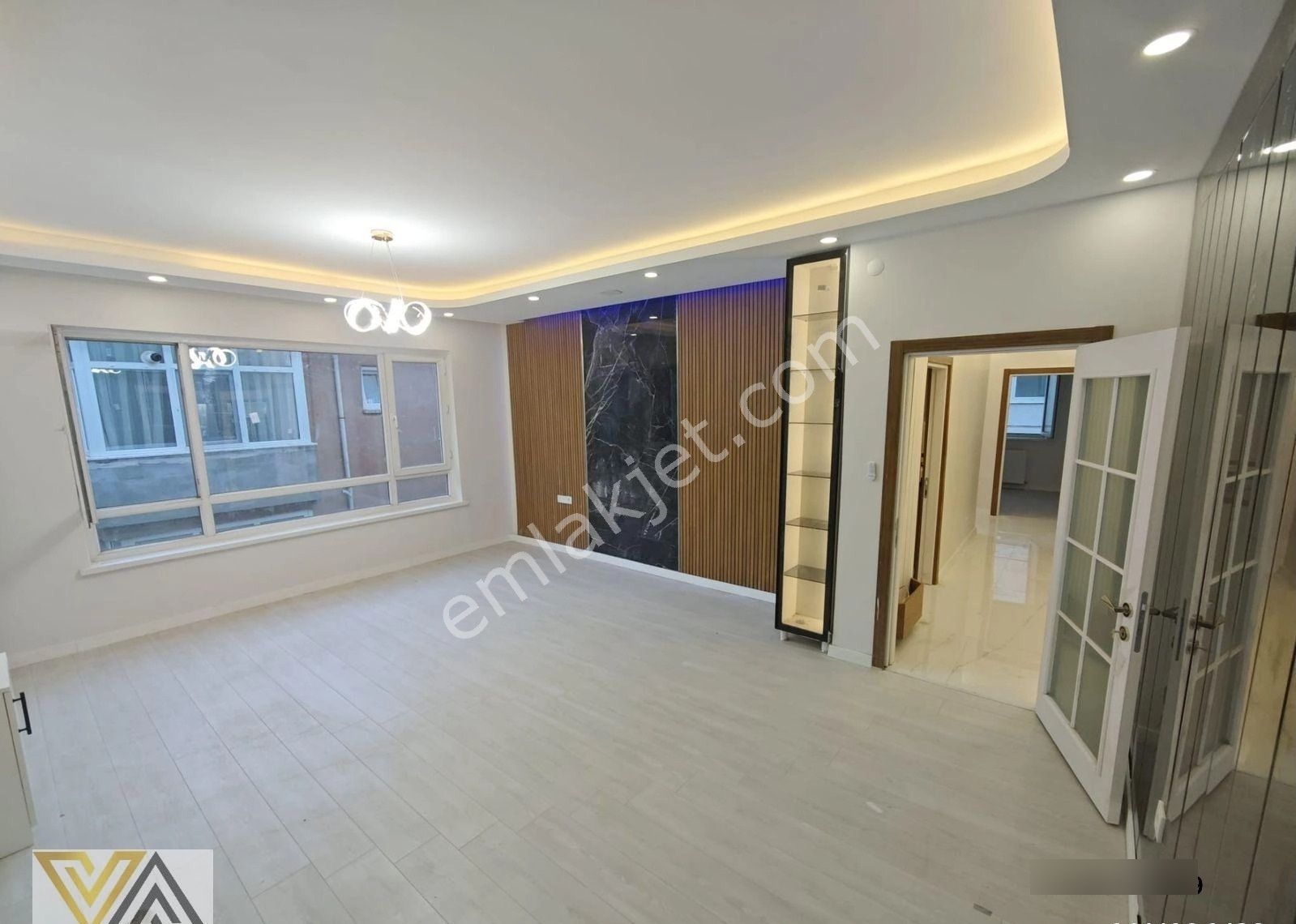 Valentia'dan Turan Güneş Bulvarı Üzeri Full Yapılı Asansörlü Ara Katta Satılık 3+1 Daire !!!