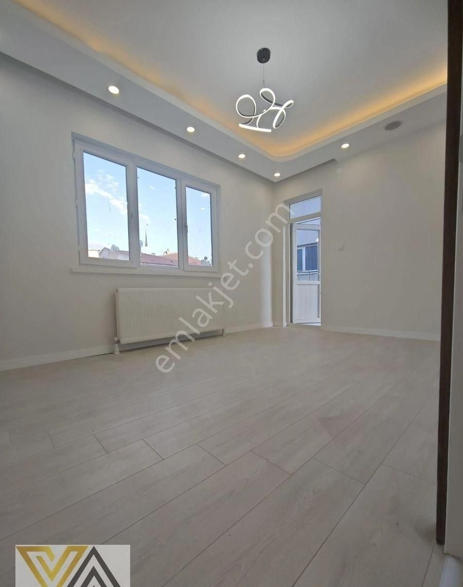 Valentia'dan Turan Güneş Bulvarı Üzeri Full Yapılı Asansörlü Ara Katta Satılık 3+1 Daire !!! - Görsel 11