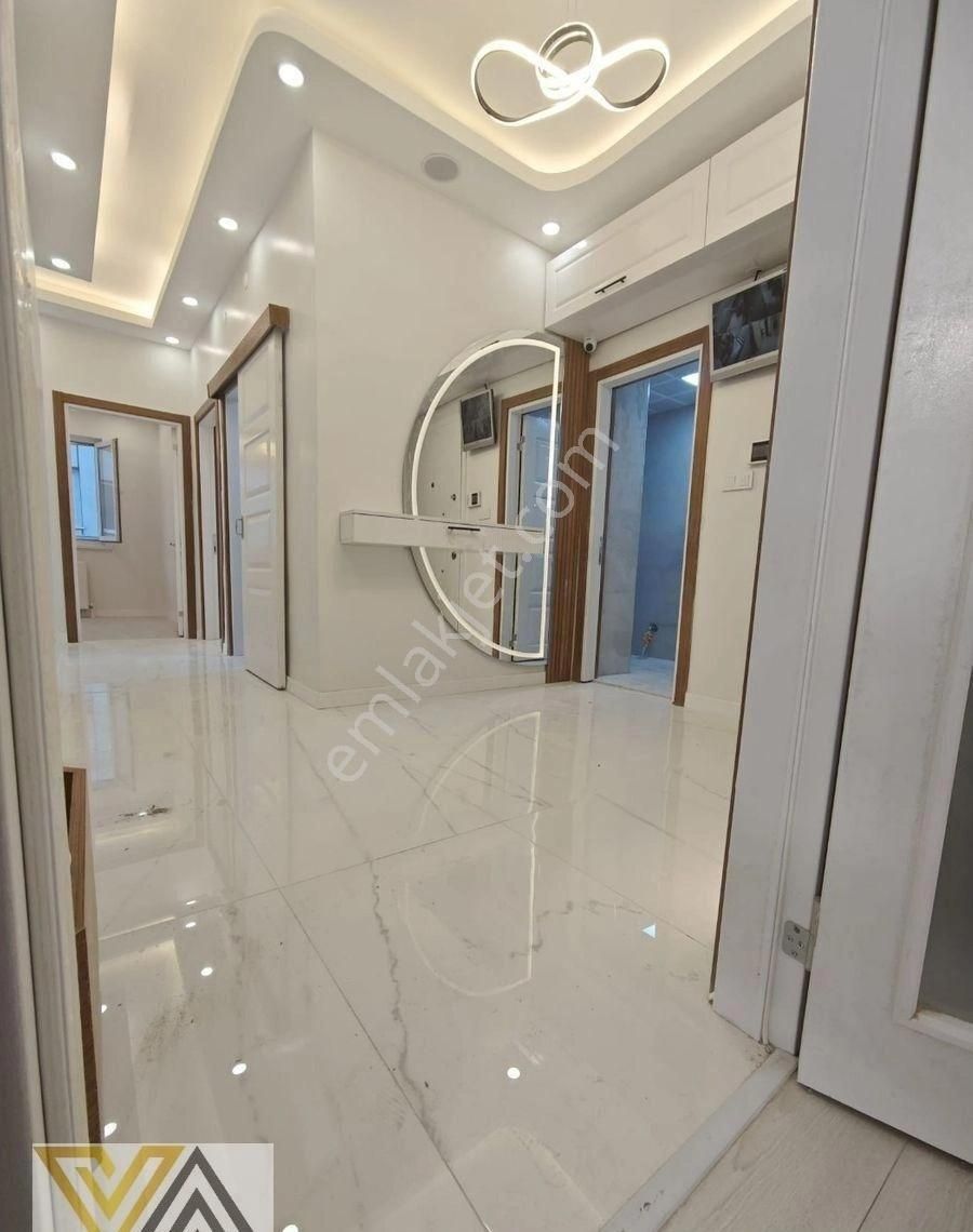 Valentia'dan Turan Güneş Bulvarı Üzeri Full Yapılı Asansörlü Ara Katta Satılık 3+1 Daire !!! - Görsel 3