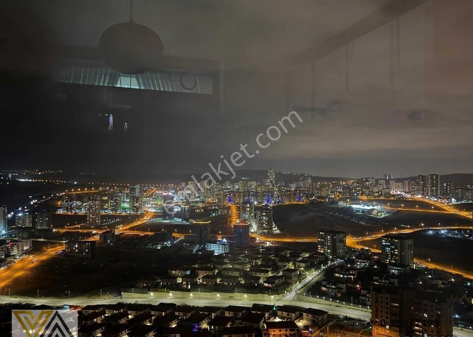 Valentia'dan Lion 114 Sitesinde 4.5+1 Satılık Daire !!!