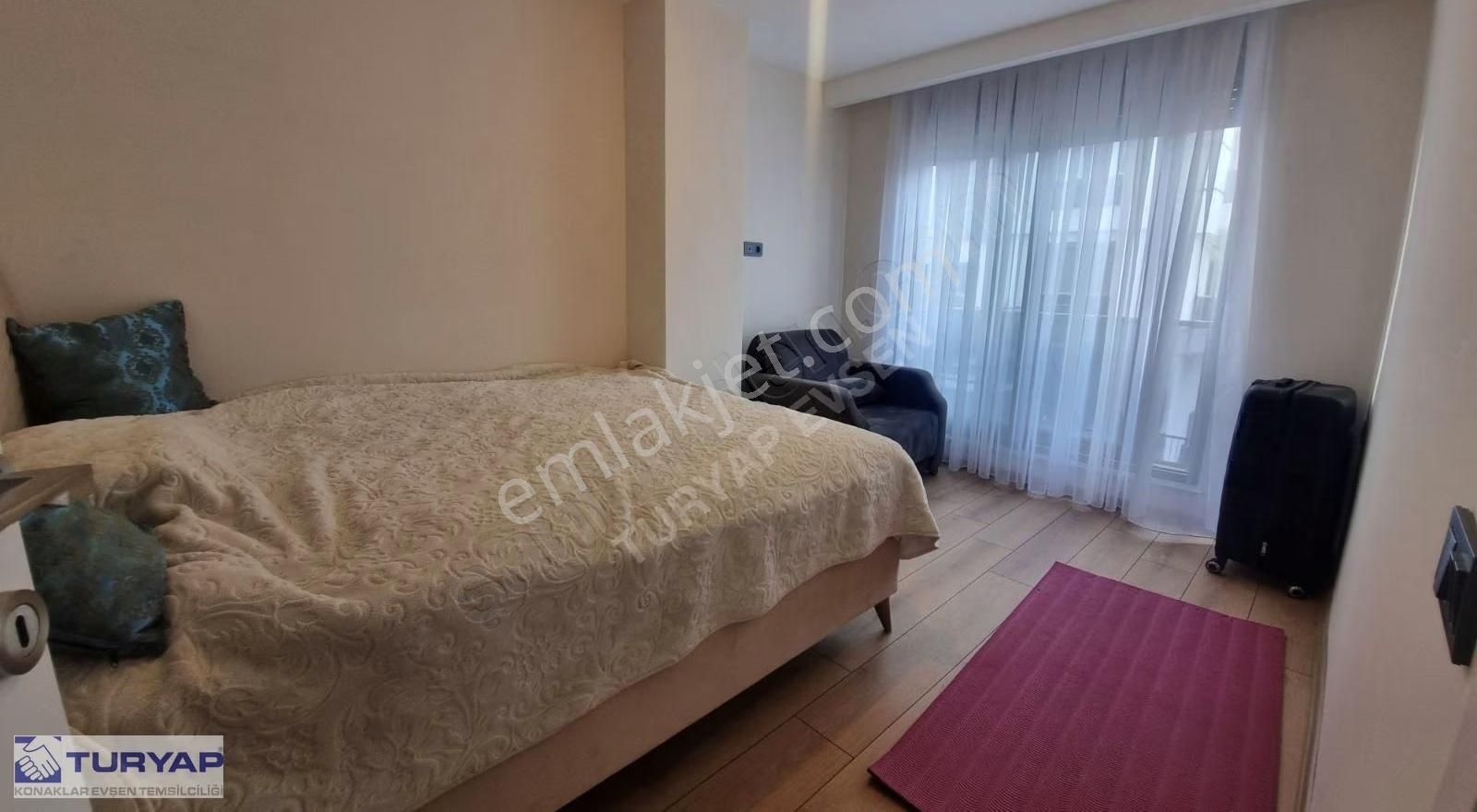 Serik'te Lüks Sitede Eşyalı Satılık 1+1 Daire - Görsel 2