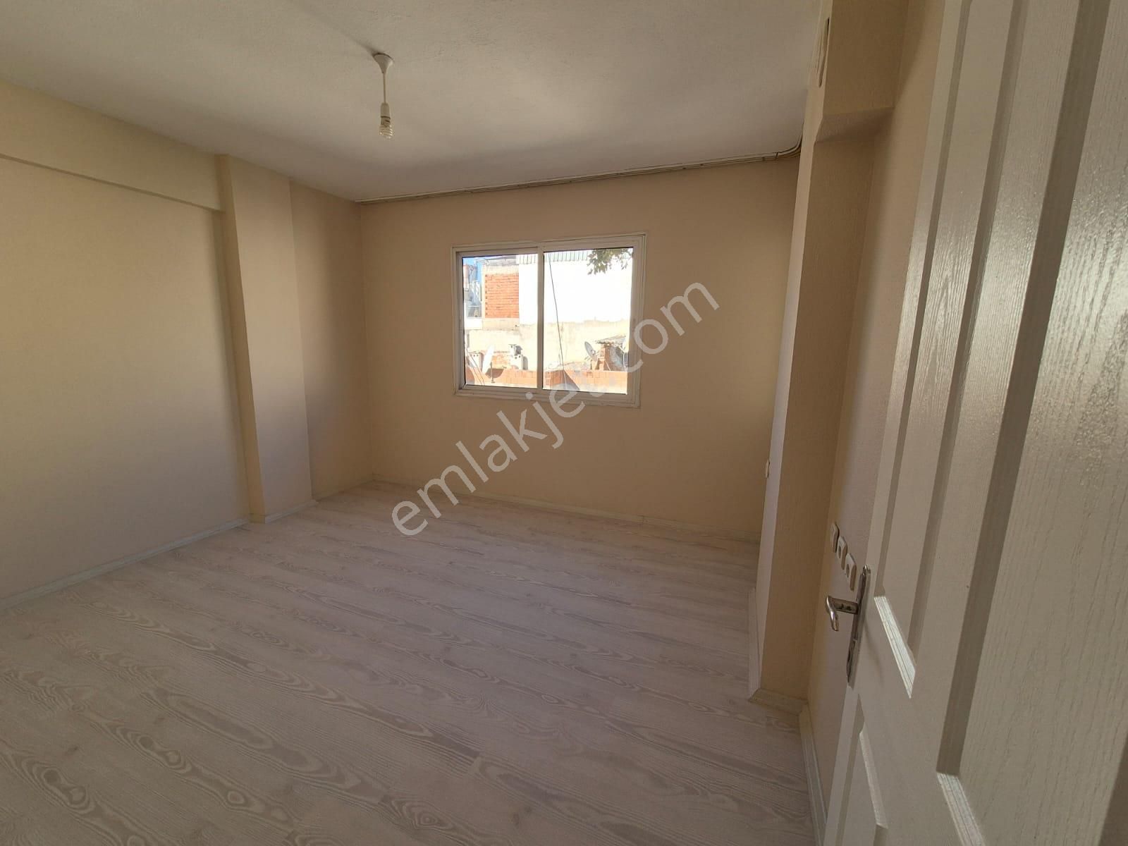 Buca Yenigün Mah. İçi Sıfırlanmış Daire - Görsel 6