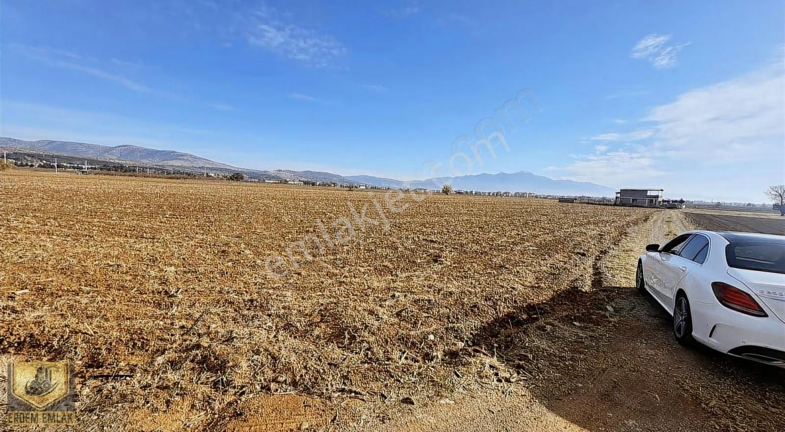Çarşı Mahallesinde 28.000m Tarla Satılık - Görsel 4