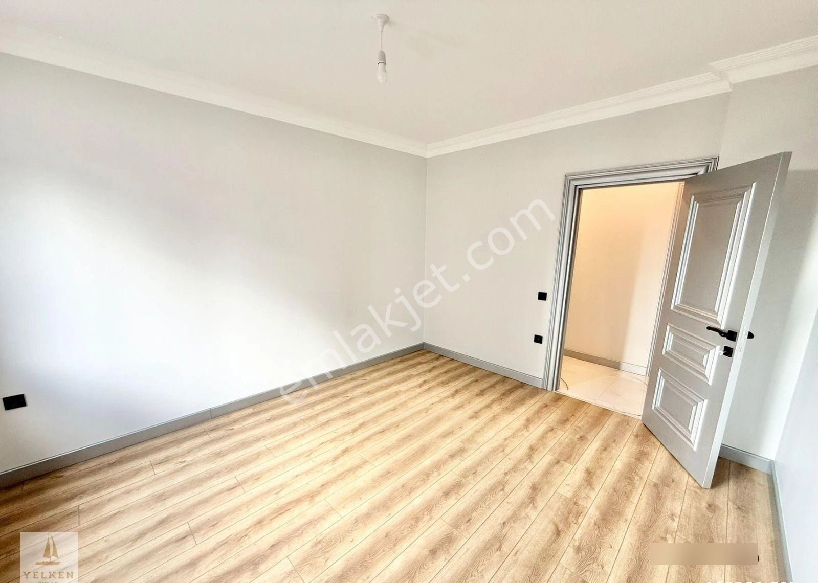 Caddebostan'da Bağdat'a Çok Yakın Katta Tek 4+1 Mimari Dekorlu - Görsel 5