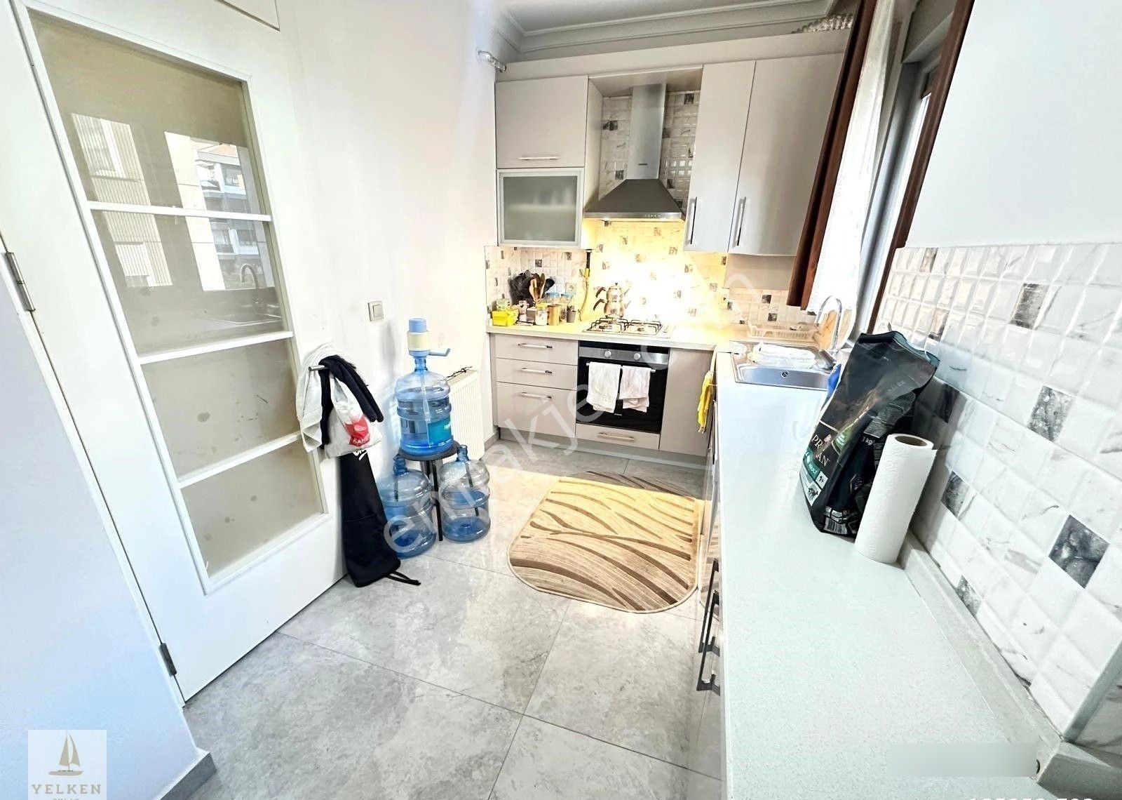 Suadiye'de Caddeye Marmaraya Yakın 3+1 Ebeveynli Fırsat - Görsel 8