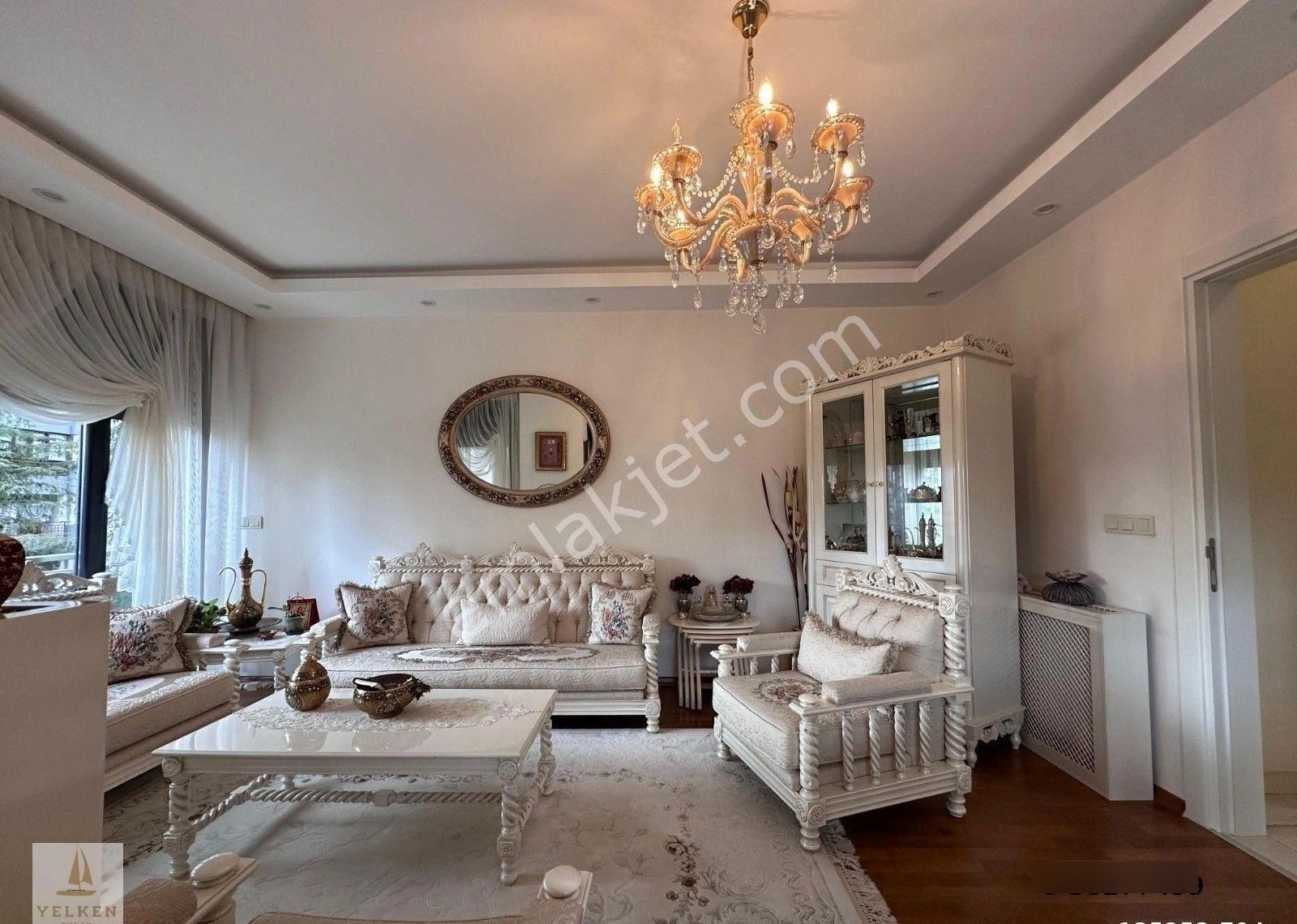 Kozyatağı'nda Metroya Yakın 3+1 Balkonlu Ebeveynli Fırsat - Görsel 2