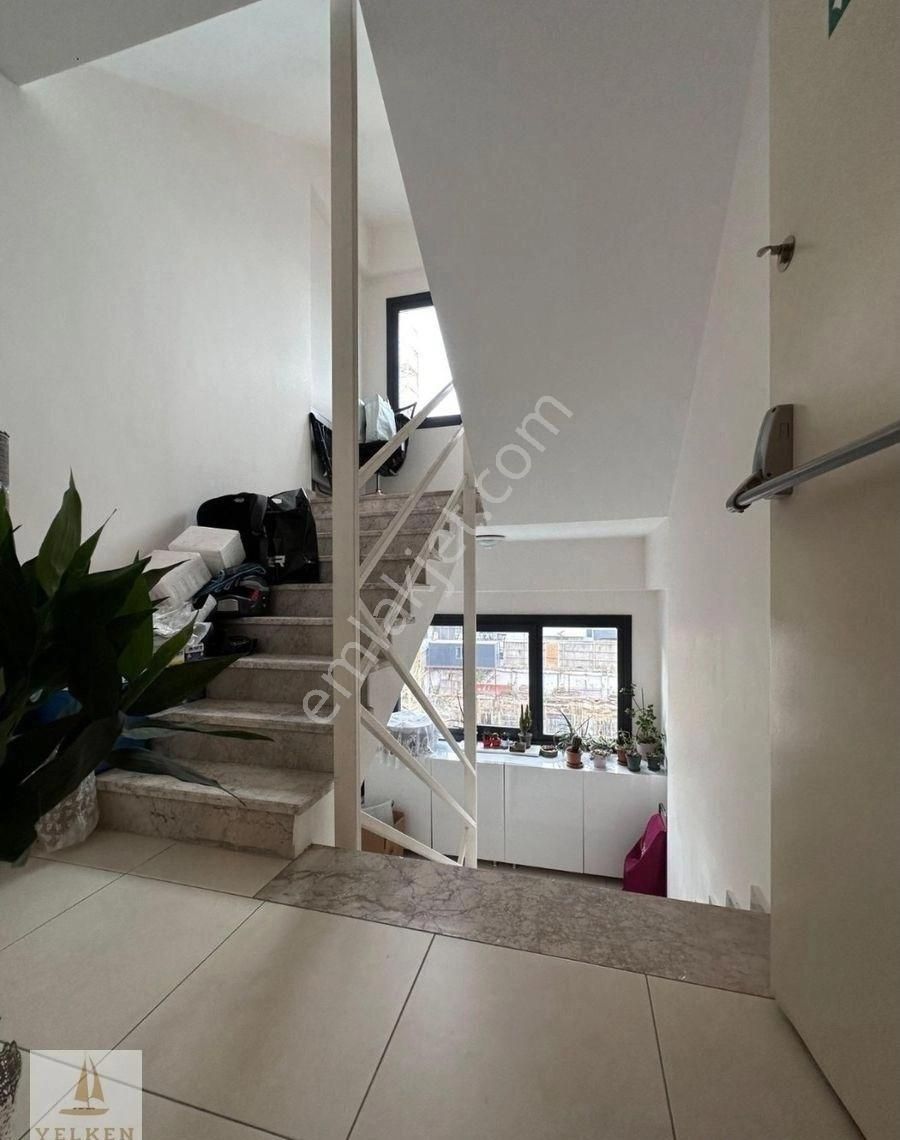 Kozyatağı'nda Metroya Yakın 3+1 Balkonlu Ebeveynli Fırsat - Görsel 34