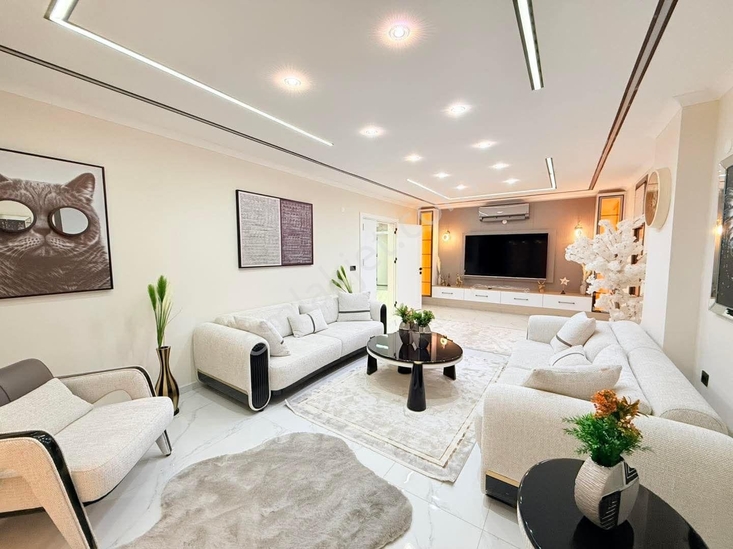 🏡🏆didim Efeler'de Satılık Ultra Lüks Kral Villa