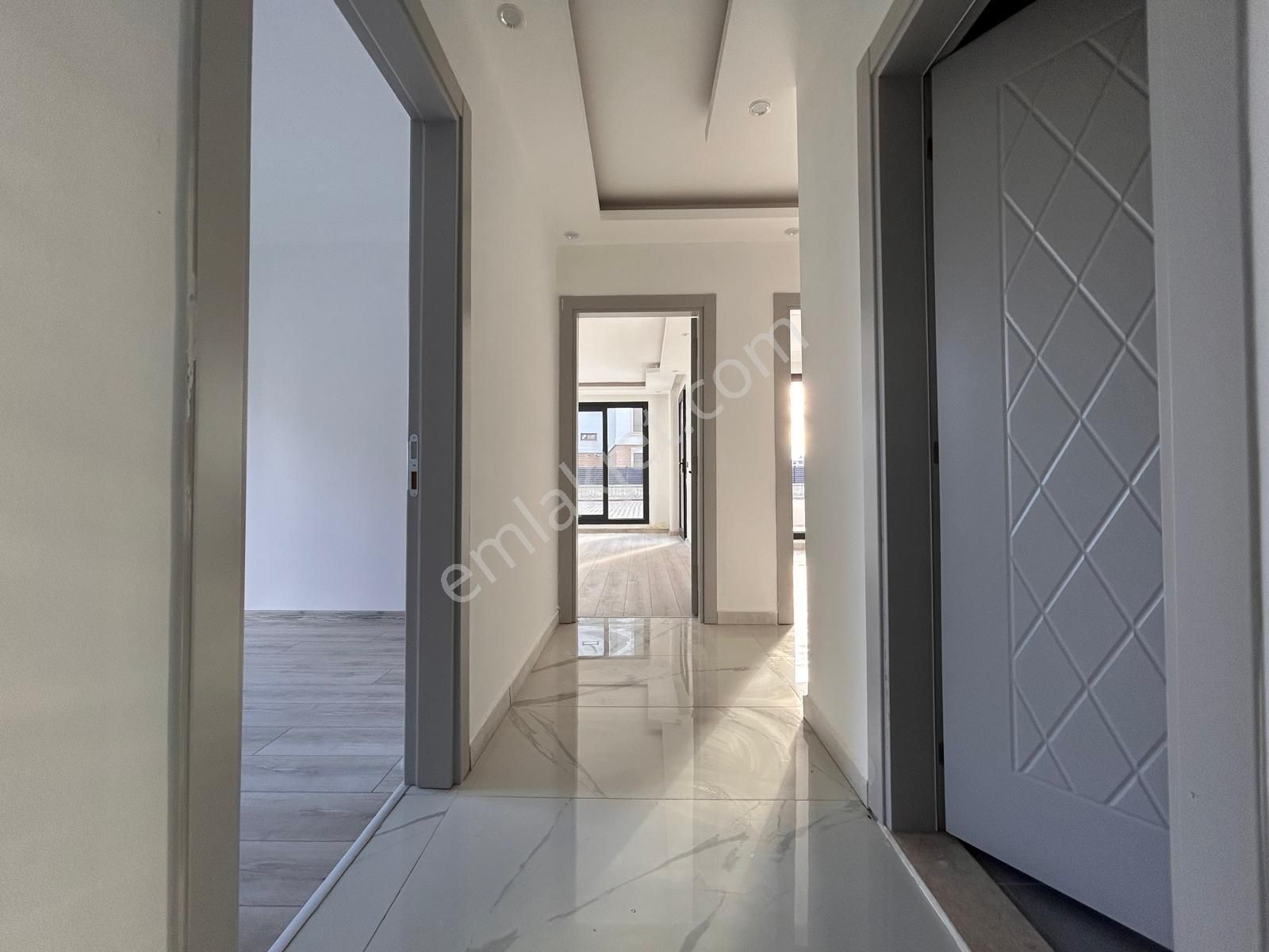 Burhaniye Bahçelievler Mahallesinde Bahçe Kullanımlı 2+1 Sıfır Daire - Görsel 28