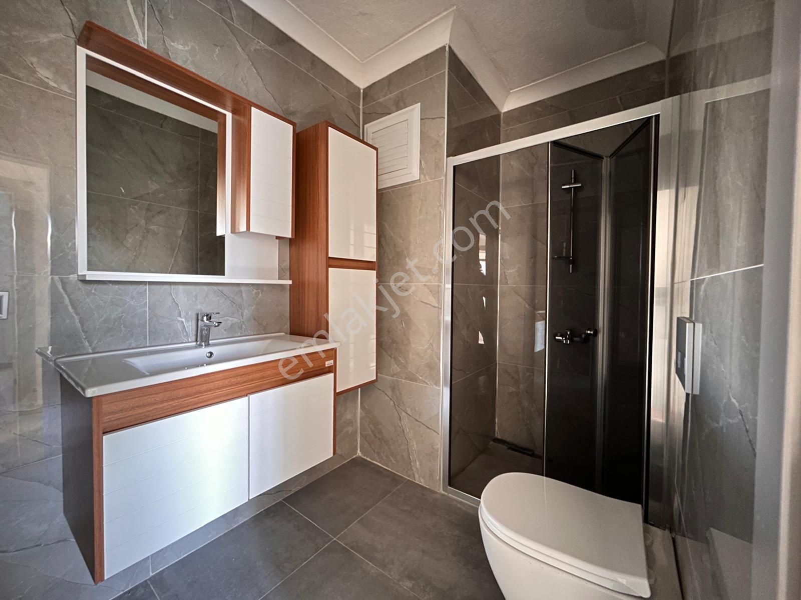 Burhaniye Bahçelievler Mahallesinde Bahçe Kullanımlı 2+1 Sıfır Daire - Görsel 19