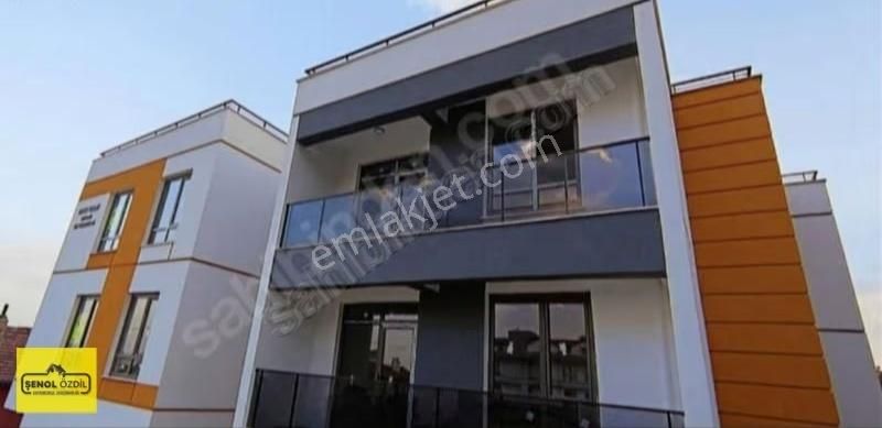 Şenoldan Şehri Terasta 2+1 Kiralık Zemin Kat Daire