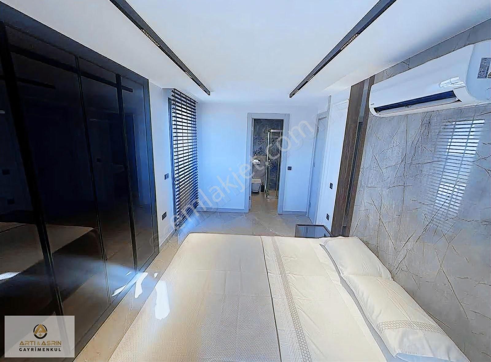 Davutlarda Müstakil Özel Havuzlu Geniş Bahçeli Villa - Görsel 15