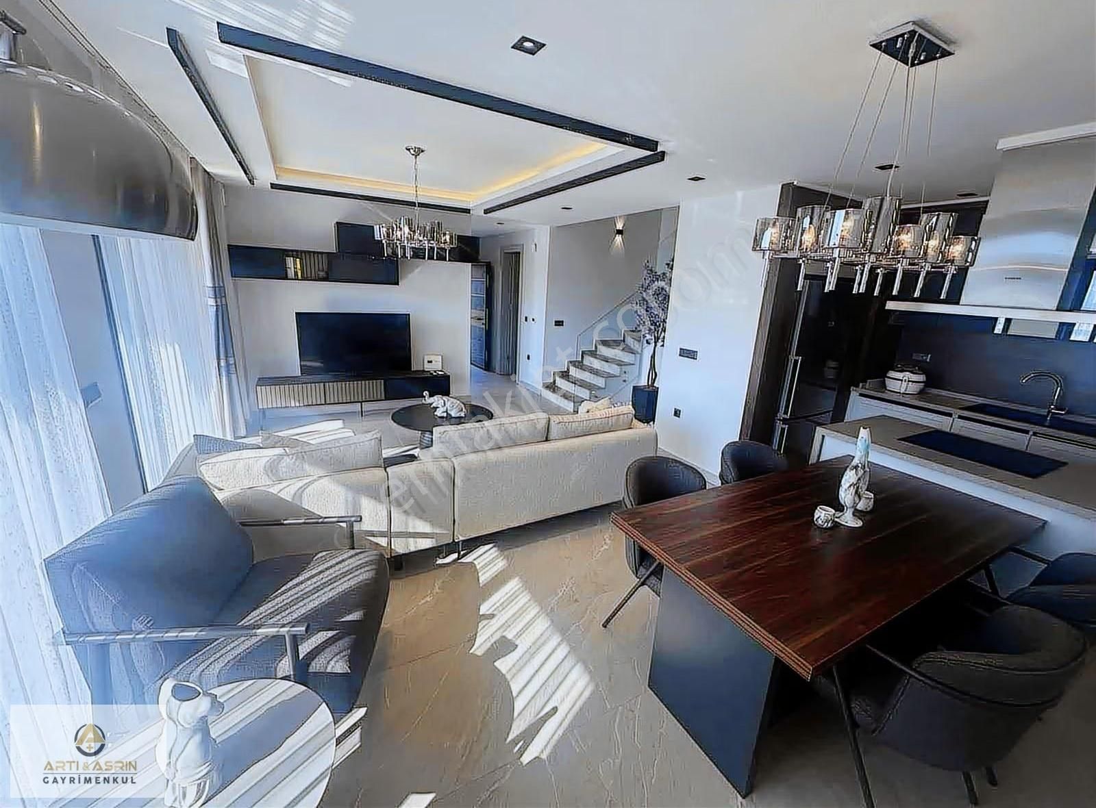 Davutlarda Müstakil Özel Havuzlu Geniş Bahçeli Villa - Görsel 5