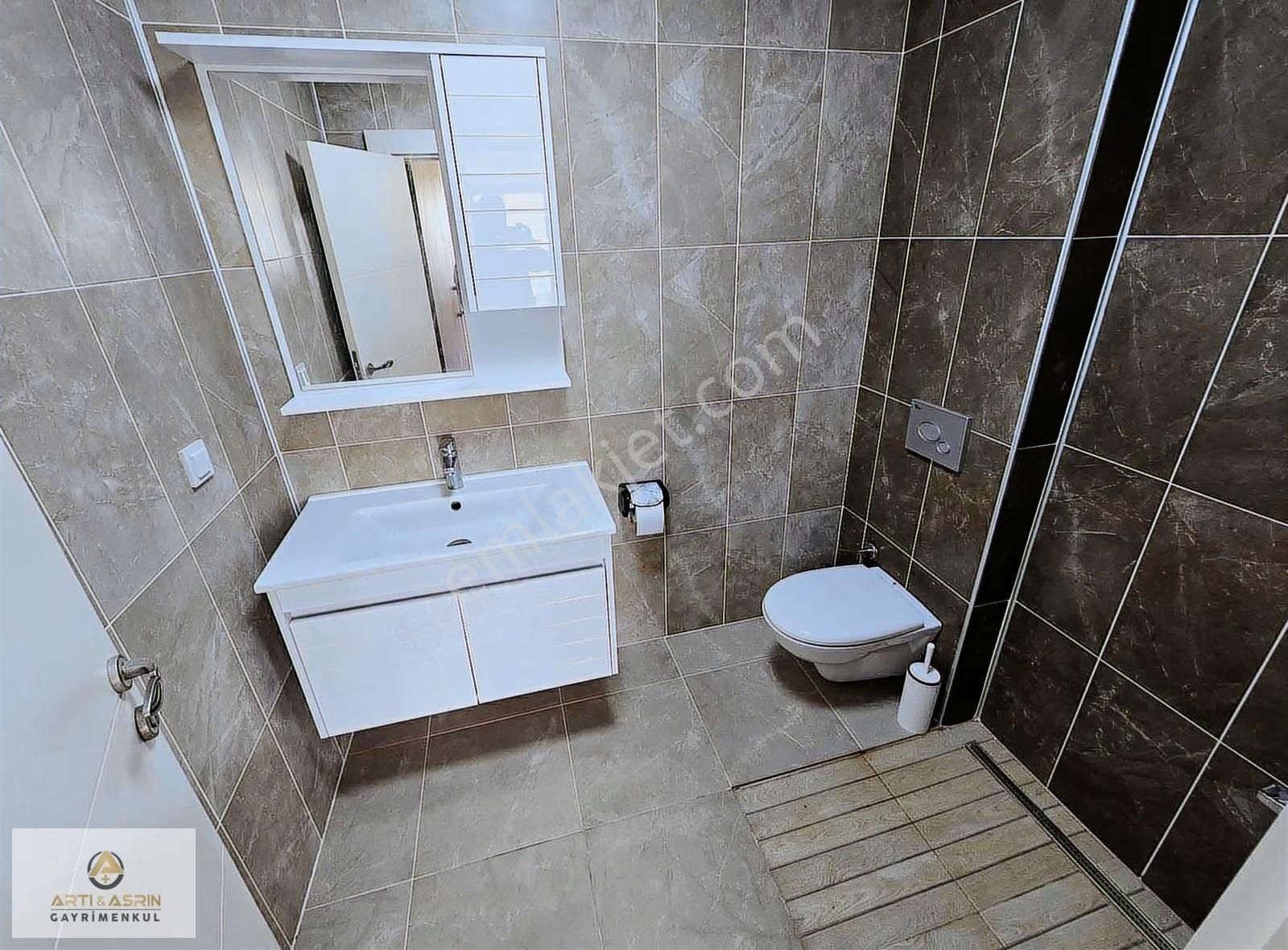 İkiçeşmelik Mah Satılık Full Deniz Manzaralı 2+1 Daire - Görsel 14