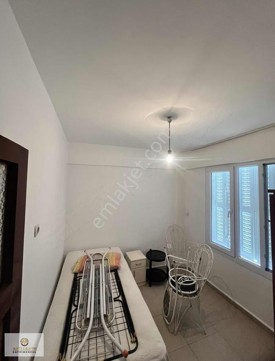 Kuşadası Sahil Sitelerinde 2 Adet 2+1 Denize Çok Yakın Daire - Görsel 30