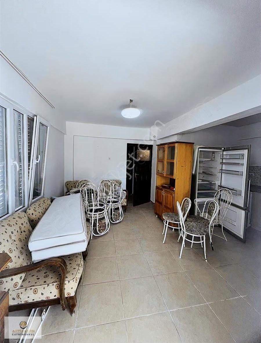 Kuşadası Sahil Sitelerinde 2 Adet 2+1 Denize Çok Yakın Daire - Görsel 23