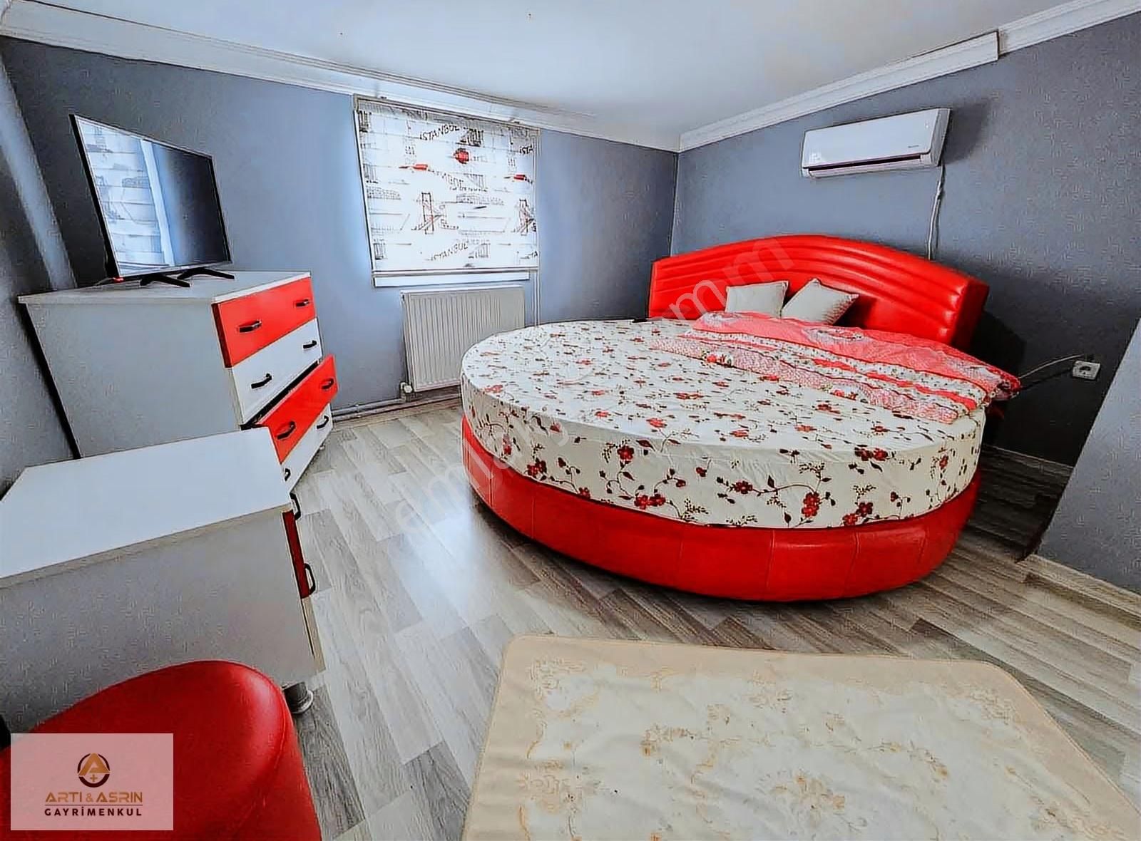 Kuşadası Ege Mahallesinde Çatı Dubleks 5+2 Satılık Daire - Görsel 4