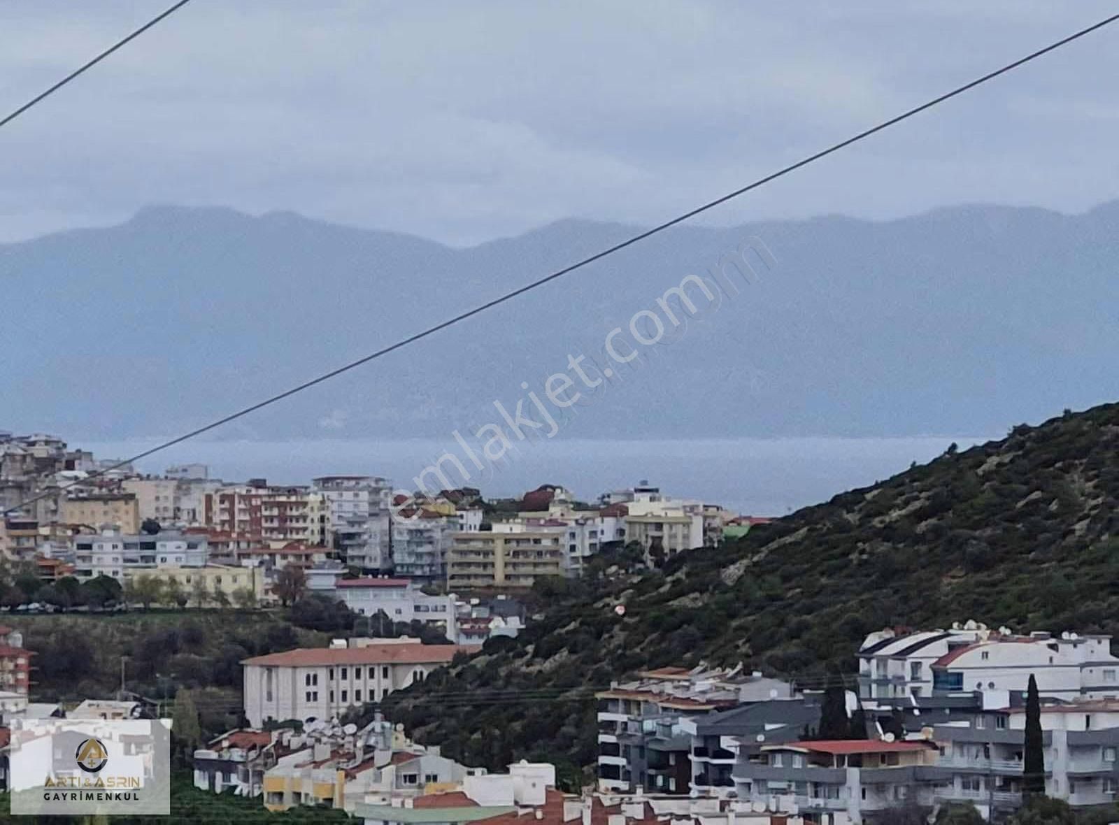 Kuşadası Otogar Arkası Kırazlı Yolu Üzeri 2+1 Daire - Görsel 13