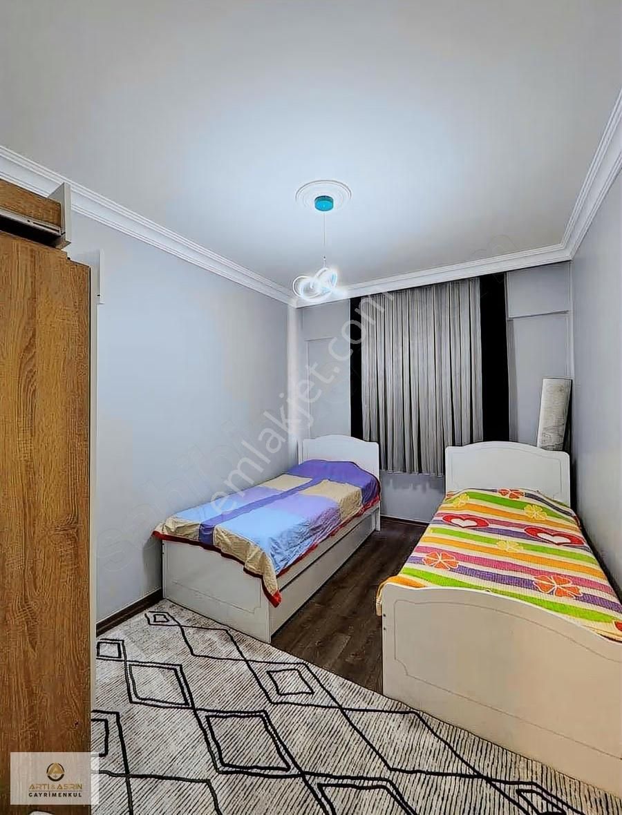 Kuşadasında Deniz Manzaralı 2+1 Eşyalı Kiralık Daire - Görsel 6