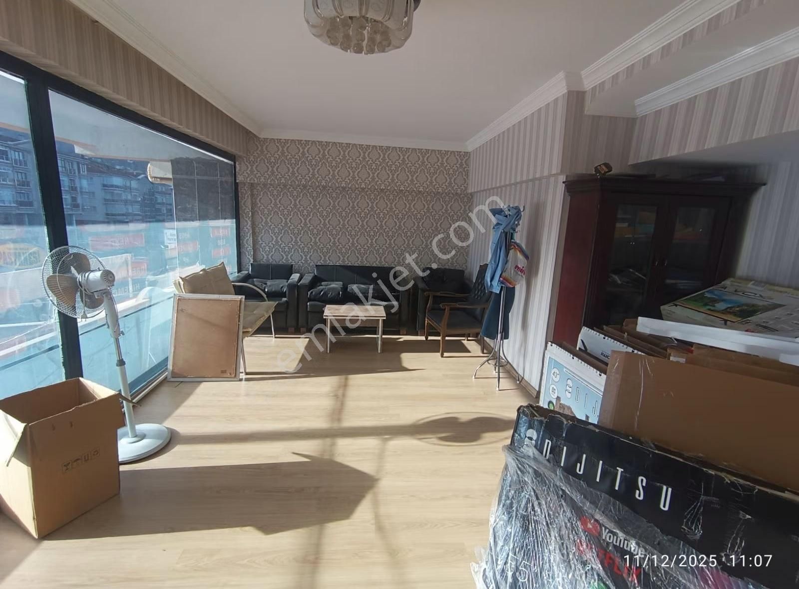 Ysf Emlaktan Satılık Cadde Üstü İki Katlı Ve Depolu Dükkan - Görsel 7