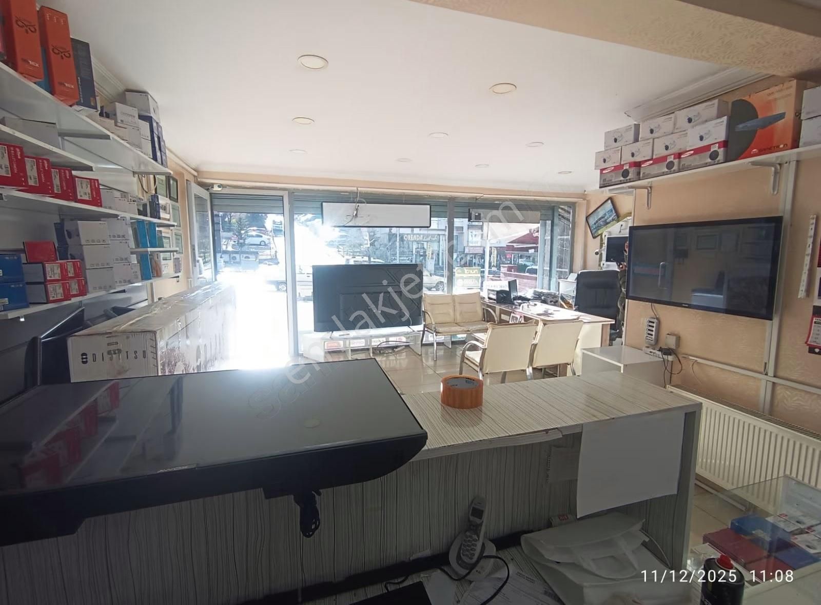 Ysf Emlaktan Satılık Cadde Üstü İki Katlı Ve Depolu Dükkan - Görsel 18