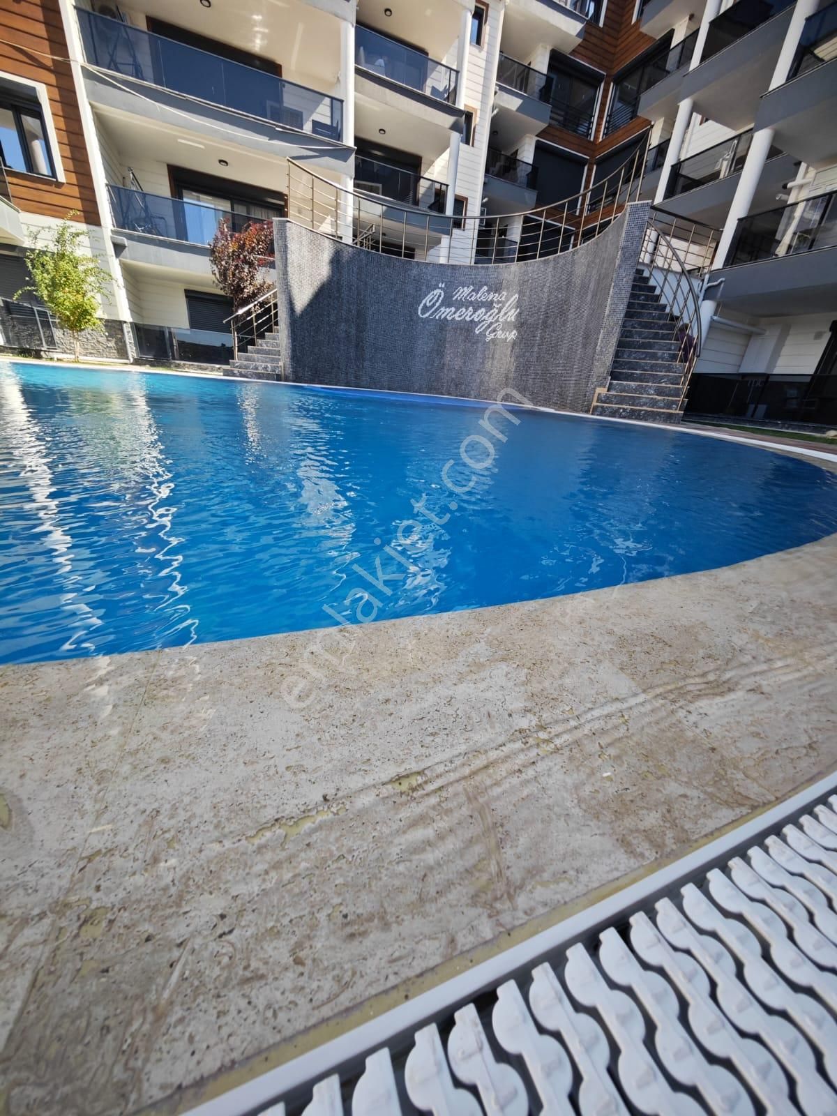 Dikili Ümmetoğlu'ndan 2+1 Dubleks 107 M2 Ferah Daire - Görsel 14