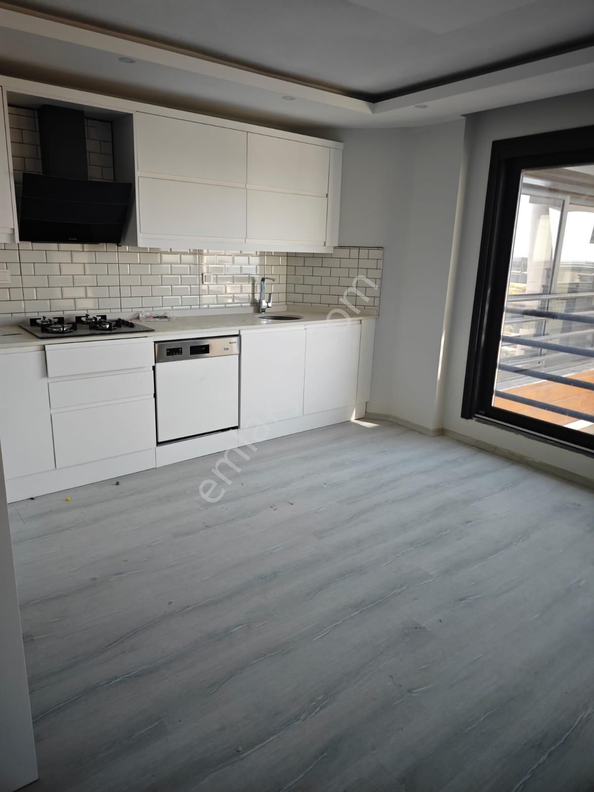 Dikili Ümmetoğlu'ndan 2+1 Dubleks 107 M2 Ferah Daire - Görsel 3