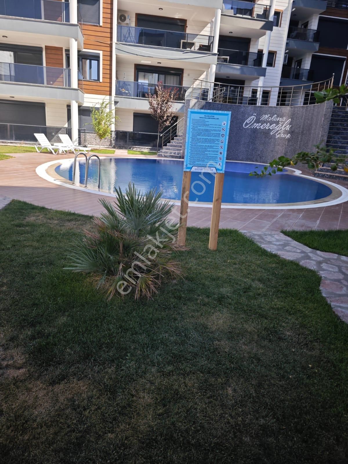 Dikili Ümmetoğlu'ndan 2+1 Dubleks 107 M2 Ferah Daire - Görsel 15