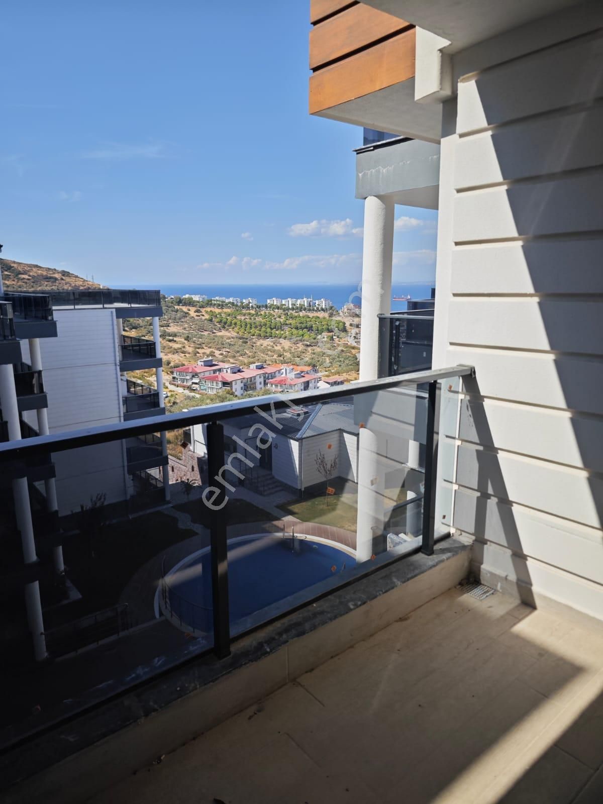 Dikili Ümmetoğlu'ndan 2+1 Dubleks 107 M2 Ferah Daire